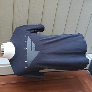 NIKE FLIGHT TSHIRT L STANDARD FIT SHIRT